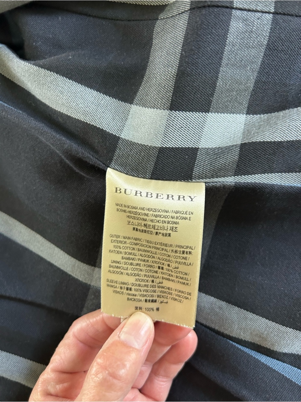 Burberry Navy Double-Breasted Cotton Trench Coat with Belt - Picture 6 of 7